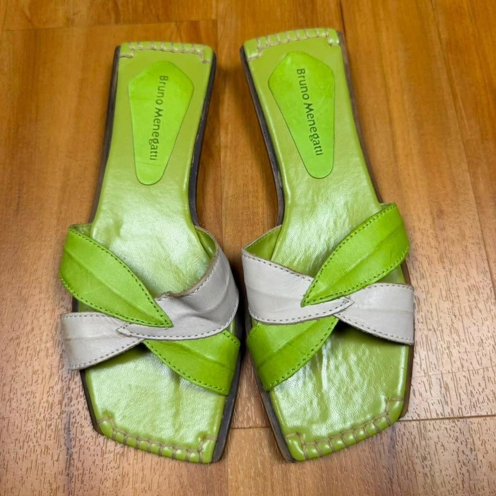 Bruno Menegatti Green Leather Leaf Strap Square Toe Slide Sandals Made in Brazil